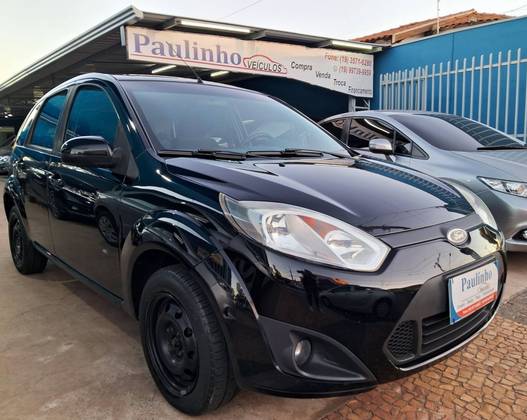 FORD FIESTA 1.6 ROCAM HATCH 8V FLEX 4P MANUAL FORD FIESTA 1.6 ROCAM HATCH 8V FLEX 4P MANUAL